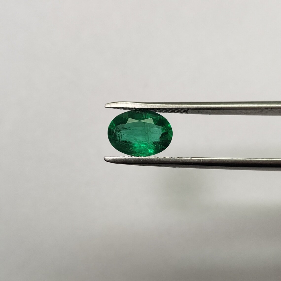 Natural Emerald Oval Cut 1.50 Cts 9x6.5 Mm Vivid Greeneye Etsy