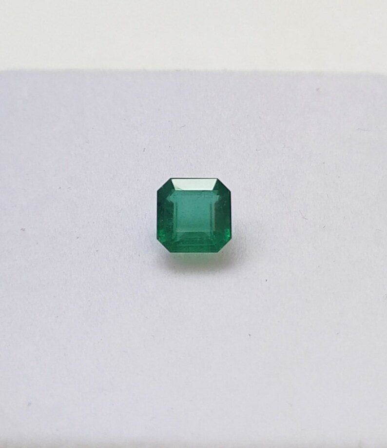 Natural Emerald 6x6x3.9 MM faceted cut Square Octagon 1 Pieces 1.06 Cts Good Green loose gemstone natural Zambian emerald gemstone OC-28