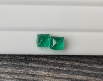 Emerald Sugarloaf Cabochon Pair: 2.67 Carat Vivid Green Gemstone