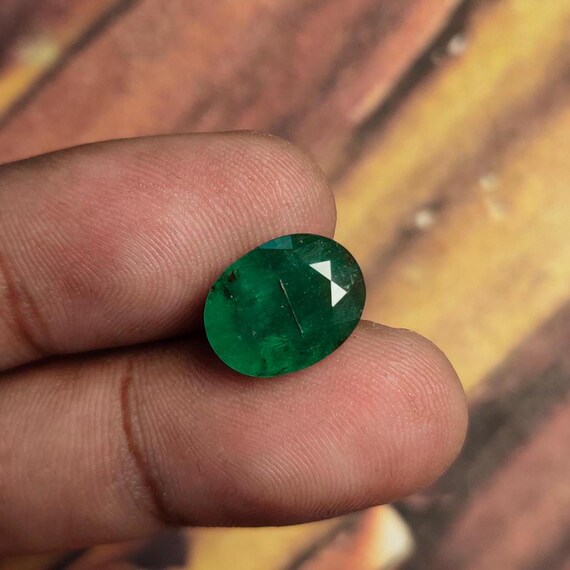 天然　エメラルド　ルース　1.062ｃｔ　裸石 　ソーティング 天然エメラルドルース1.062ｃｔ裸石 ソーティング