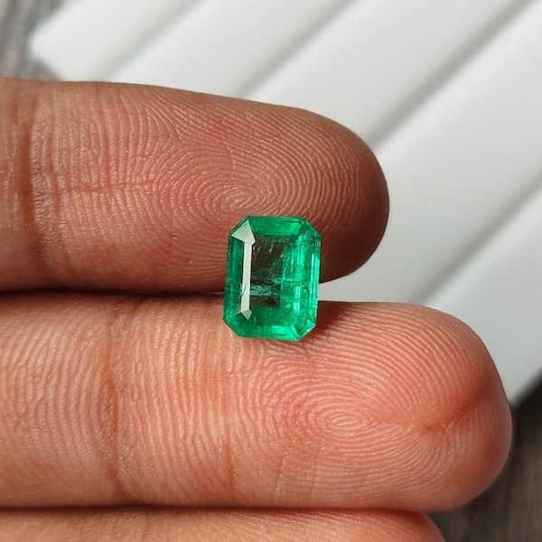 6x8 mm Natural Emerald Octagon Cut 1.37 carat Vivid Bright Green High Luster Vibrancy Emerald Loose Untreated Afghan transparent Gemstone