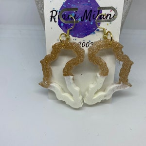 Gold sparkle and white Africa outline 2 inches