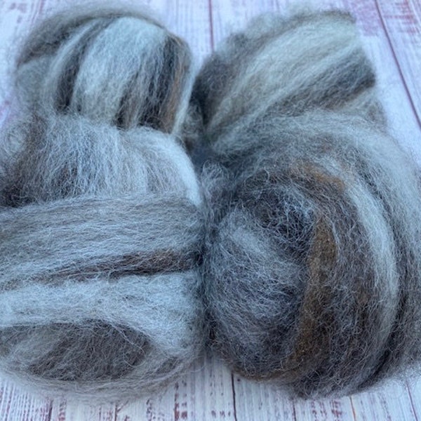 4 oz Shetland Sheep Wool  Roving, White/Black/Brown, Flecket, Hand Processed, All Natural, SE2SE -Zelda