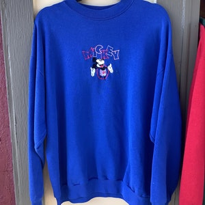 80s 90s Vintage Mickey Mouse medium sweatshirt
