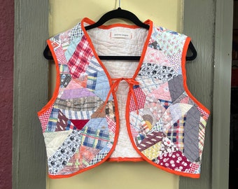 Gilet matelassé en patchwork upcyclé