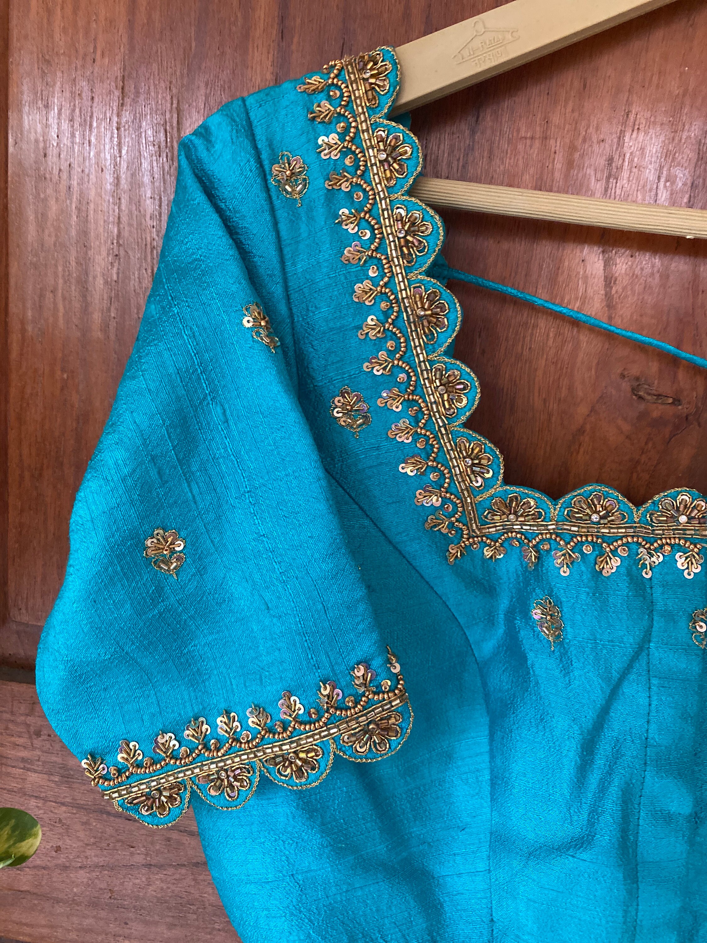 Hand Embroidered Raw Silk Blouse: Zardosi Maggam Saree Blouse - Etsy
