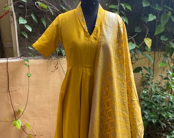 Anarkali con dupatta de telar manual chanderi / conjunto de traje anarkali / anarkali dupatta USA / dupatta de telar manual amarillo / vestidos indios / voggish USA