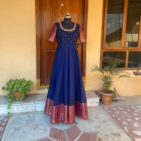 Grey jacquard design art-silk half-saree, contrast zari border, blouse &  dhavani of intricate designs