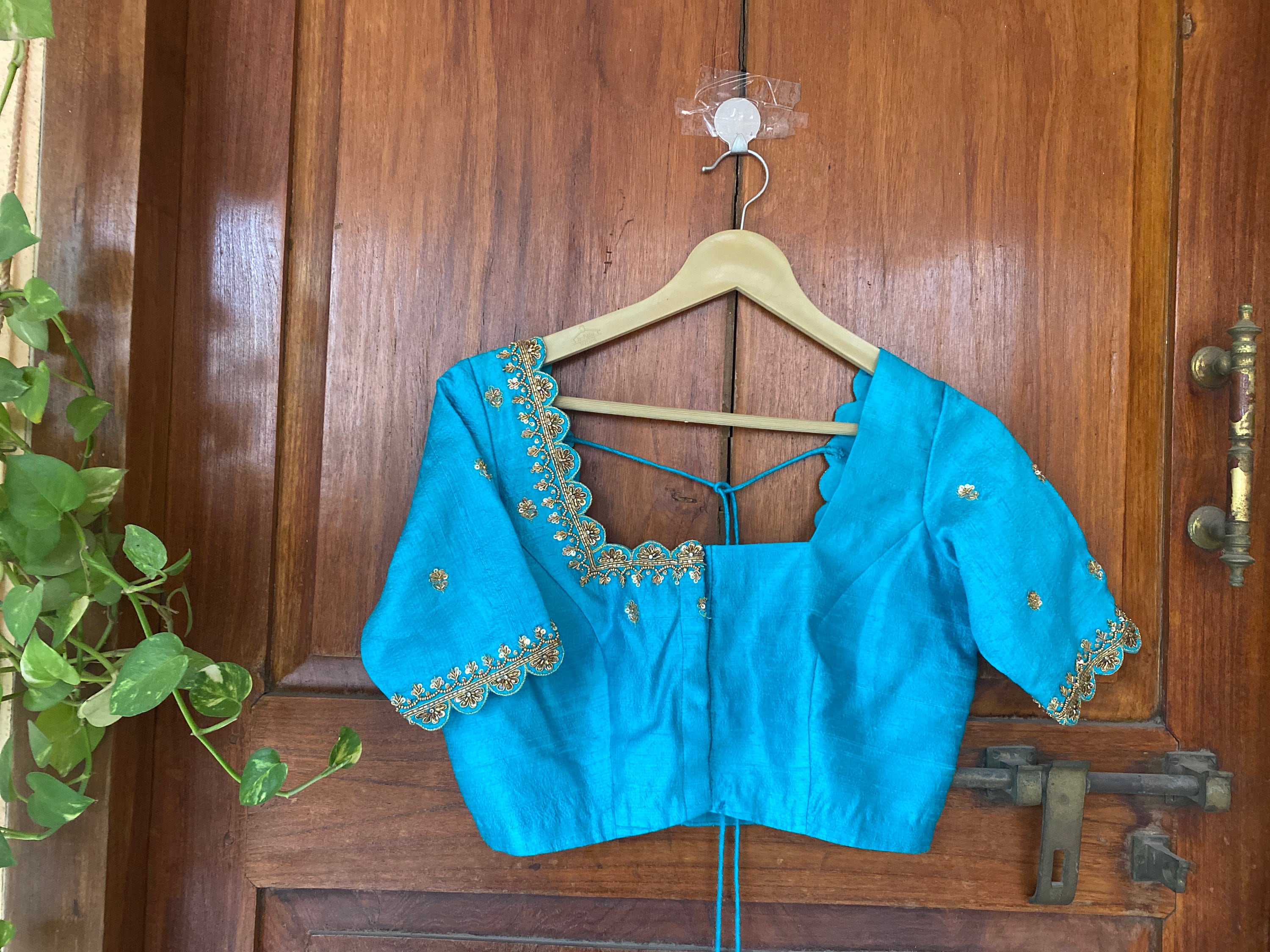 Hand Embroidered Raw Silk Blouse: Zardosi Maggam Saree Blouse - Etsy