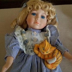 Alice in Wonderland Doll with Cheshire Cat Bundle