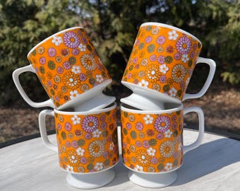 Set of 4 Vintage 1970s Orange Floral Pedestal Mugs – Retro Flower Power Coffee Cups