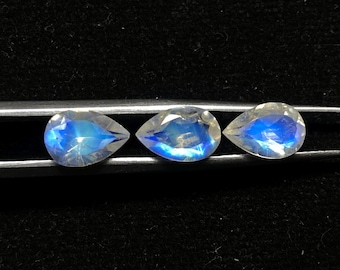 Faceted Pear Rainbow Moonstone: Loose Gemstone (9x6 MM)