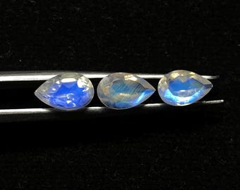 Rainbow Moonstone Pear Cut Gemstone: Faceted Jewelry Stone (8x5 MM)