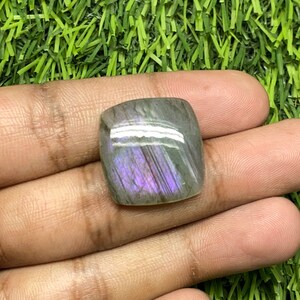 Purple Flash Labradorite Cabochon: 25 Cts Cushion Gemstone (22x21.5x6 MM)