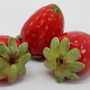 Ceramic Strawberries 2pcs natural size, Realistic fake fruit, Home Decor, Instagram photo prop, restaurant décor, Fruit, Gift, photo prop image 5