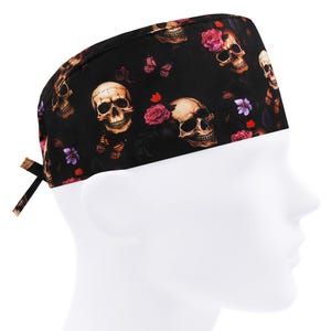 Schädel und Rose Chirurgische Hut Herren, Halloween Scrub Cap für Krankenschwester, Doktor, Medizinstudierende
