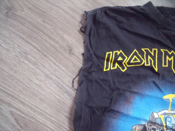 Vintage Iron Maiden T shirt - image 6