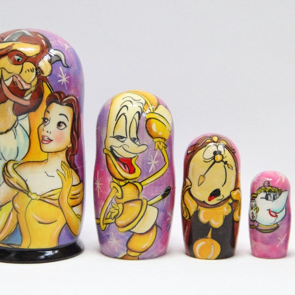 Personnages de dessins animés Nesting Doll 4.92'' ou 12.5 cm, Poupée Matryoshka peinte à la main 5 pièces, Cadeaux drôles, Cadeau pour enfants, Jouet en bois