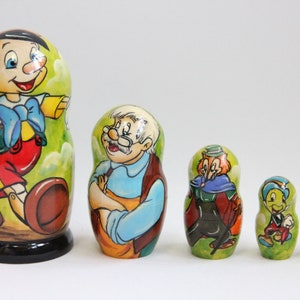 Cartoon Heroes Nesting Doll 4.92&#39;&#39; or 12.5 cm, Hand Painted Matryoshka Doll 5 pieces, Funny Gifts, Room Decor, Kids Gift, Wood toys for Kids