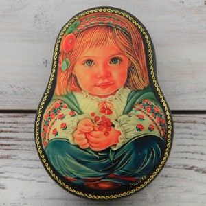 Lacquer Box, Ukrainian Art Painting School, Lady Box Handmade, Jewelry Box, Home Decor, Gift Box, Trinket Box Made in Ukraine