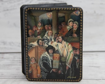Ukrainian Lacquer Box, Palekh Art Painting School, Portrait, Handmade, Jewelry Box, Home decor, Gift Box