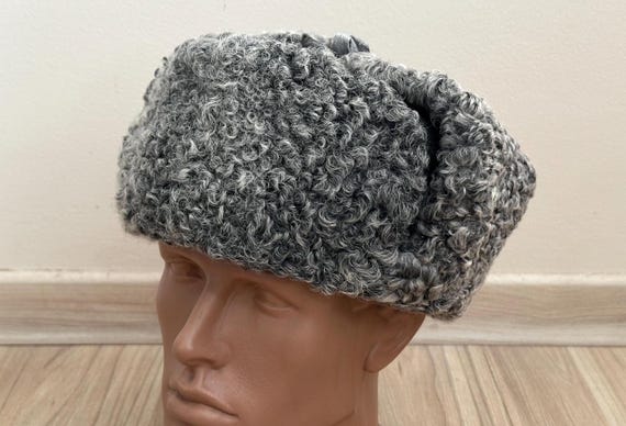 1940’s Karkul Barnes Fur Hat 1940s Karkul Fur Hat. Large - Etsy Canada main image 2