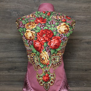Sciarpa con scialle popolare etnico ucraino Sciarpa floreale Babushka slava Moderna Chic Boho Chale Russe con classico design floreale senza tempo Regalo per lei