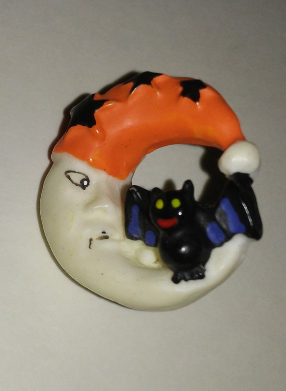 Halloween Brooch Pin Moon & Bat