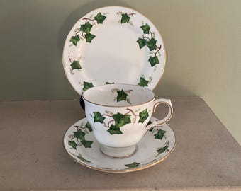 Vintage Colclough Ivy Leaf Teacup Trio: 1960s Gold Trim Tea Set