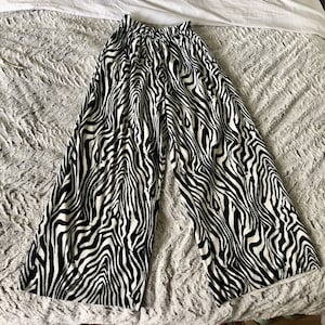 Cream Black Zebra Print Pants, Flare Leggings, Bootleg Yoga Pants, Bootcut  Leggings, Zebra Print Clothing, Printed Tights 