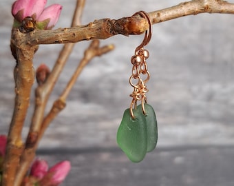 Boucles d&#39;oreilles Seaham Sea Glass : pendantes d&#39;oreilles vertes, crochets en or rose