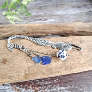 Bookmark Gift, Bookworm Gift, Gift For Book Lover, Sea Glass Gift, Blue Sea Glass, Mermaid Gift, Gift For Women, Flower Pattern Bead Bookmar