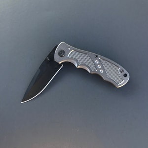 Personalized Gray Aluminum Linerlock Pocket Knife |  Laser Engraved Pocket Knife | Groomsman Groom Graduate Gift | Gift for Him
