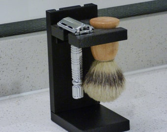 Collapsible Shave Stand