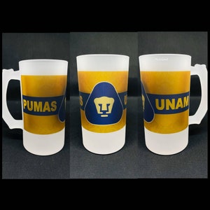 Pumas de la UNAM  16oz frosted glass beer mug. Tarro cervezero de vidrio Pumas Liga Mx. Clear and Frosted mugs available.