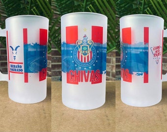 Chivas de Guadalajara Custom 16oz frosted glass beer mug. Tarro cervecero de vidrio Chivas rayadas. Frosted and clear mugs custom available.