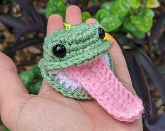 PHYSICAL ITEM Handmade Crochet Frog Head Keychain Green with Yellow Chin