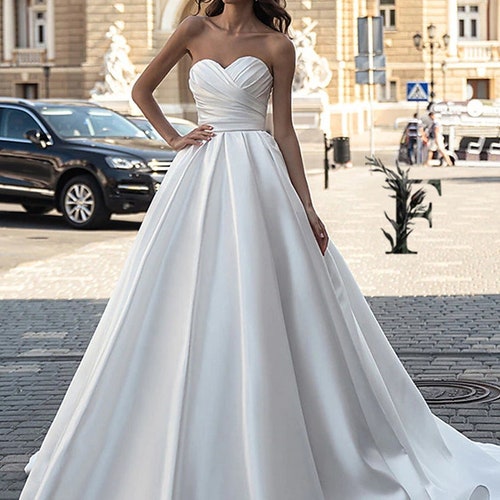 Sweetheart Bodice Ballgown Wedding 