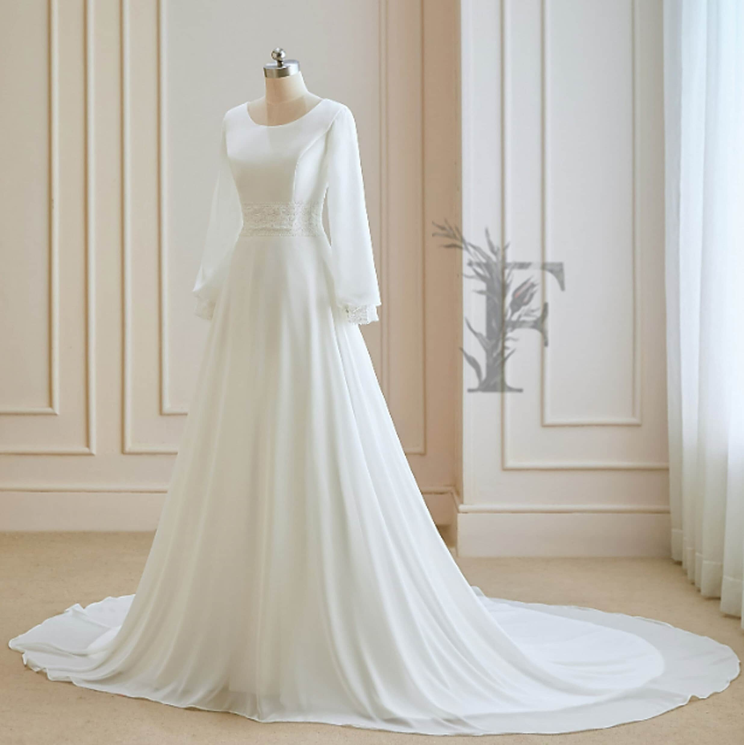 Modest Fitted Long Sleeve Wedding Dress – misaislestyle