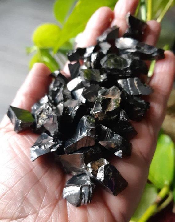 Raw Noble Shungite (0-2g each): Elite Silver Shungite (Kazhakstan Origin)