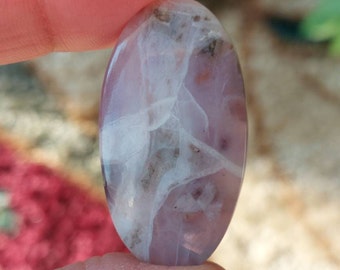 Cabochões de calcedônia roxa (6-8g cada): Indonésia