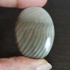 FLINT Steine (Original aus den USA, hochwertige Cabochons) **Der Preis gilt für einen Kristall**