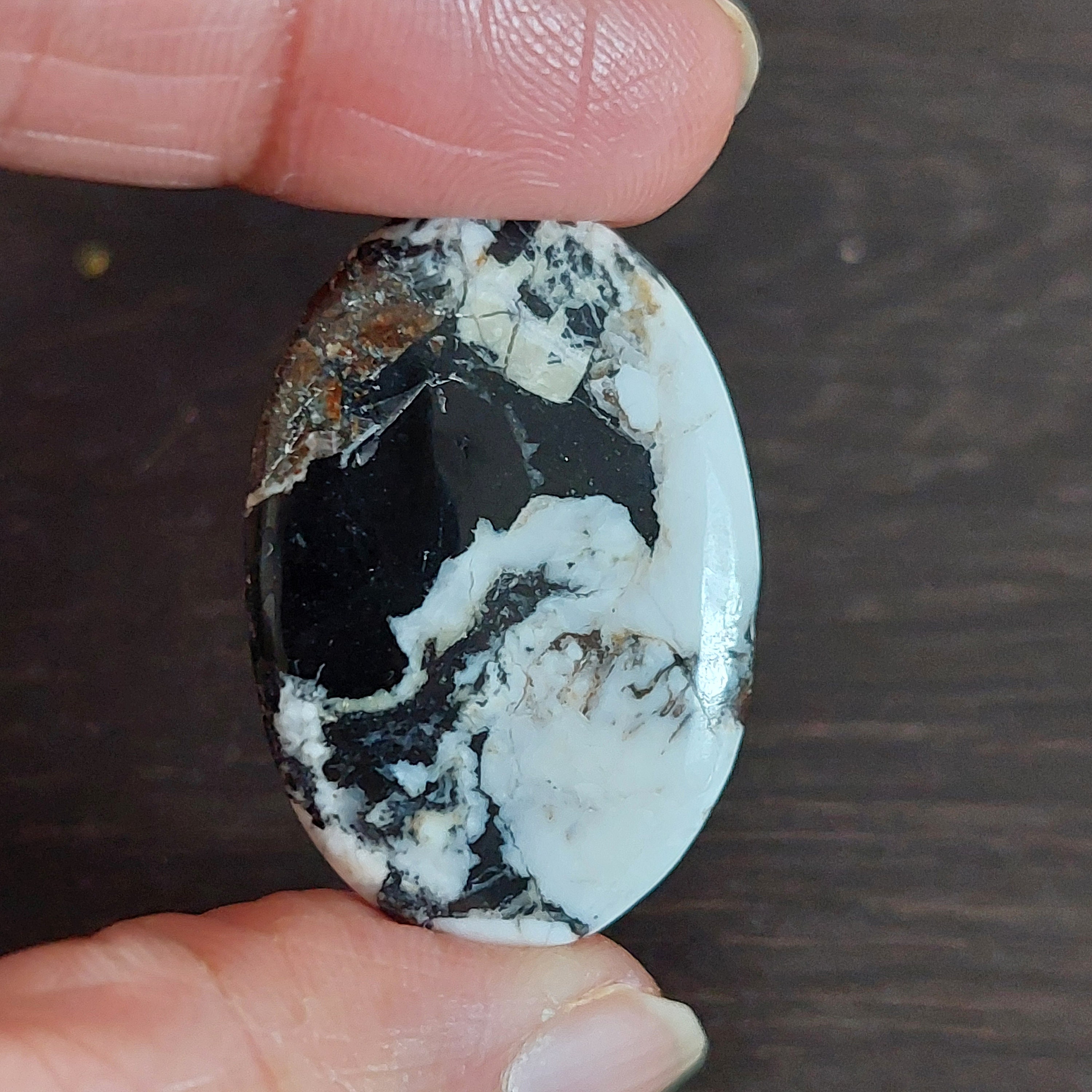 White Buffalo Turquoise Cabochon: Nevada Albino Crystal; USA