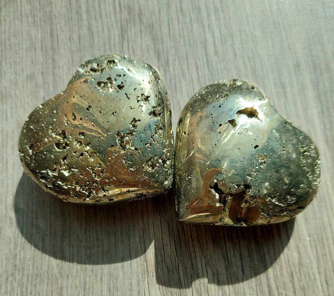 パイライトハート（65g - 152g）ペルー産、プレミアム品質 [**価格は