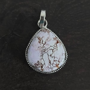 Wild Horse Turquoise/Wild Horse Magnesite (Silver PLATED, Ornate)