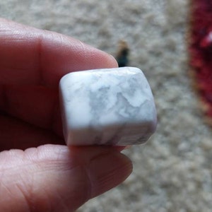 Howliet TUMBLED (AAA-kwaliteit) **Prijs is gebaseerd op aantal**