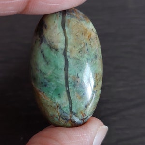 Serpentine (Australian, AAA grade Cabochons) **Price is for one crystal**