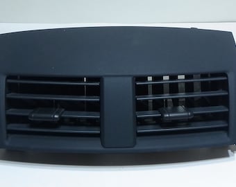 2006-2012 Toyota RAV4 Center Dash Air Vents