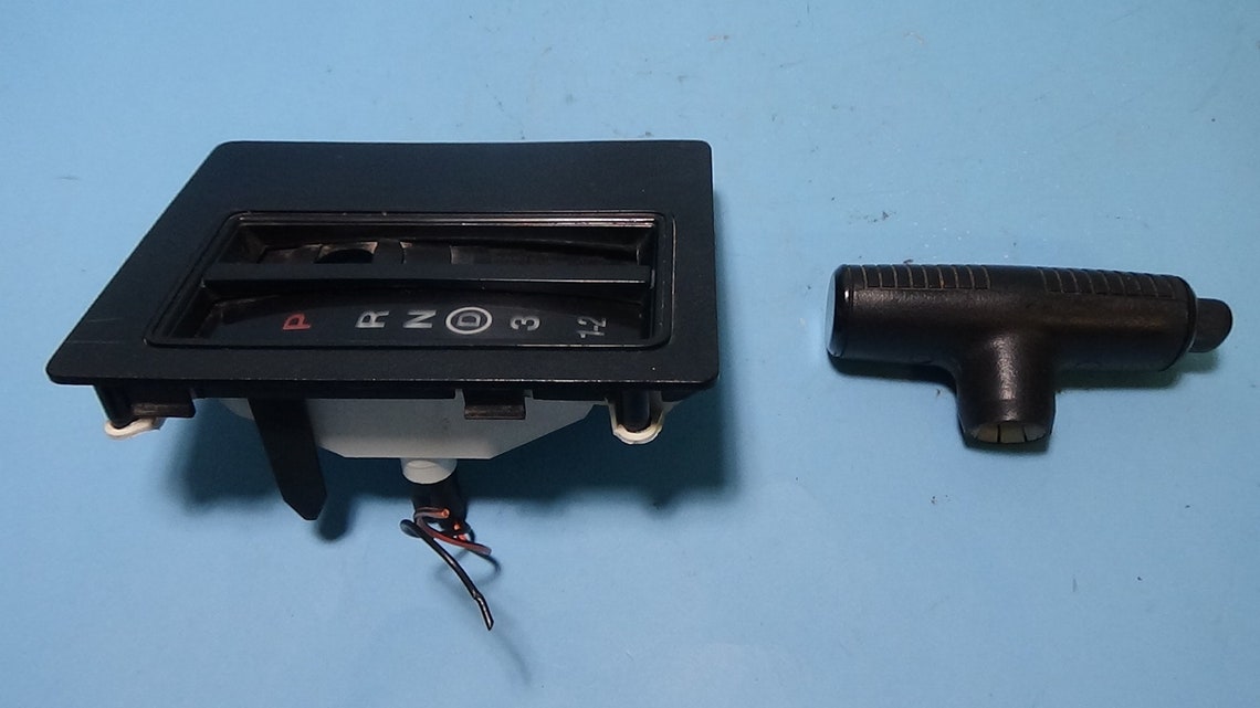 19841996 Jeep Cherokee XJ Gear Shifter Indicator Trim Bezel Etsy