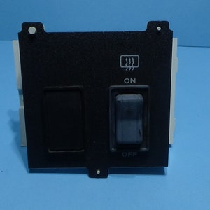 1986-1996 Jeep Cherokee XJ Window Defroster Switch Panel